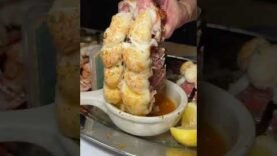 85-jumbo-western-australian-lobster-tails-from-golden-steer-in-las-vegas.jpg