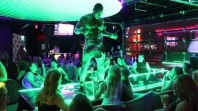 male-strippers-las-vegas-hunk-oasis-5.jpg
