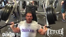 jay-trains-calves-and-chest-at-golds-venice.jpg